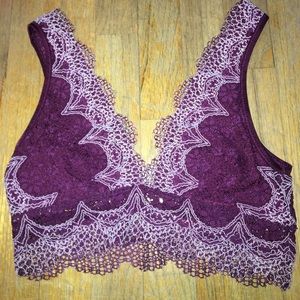 Gorgeous plunge long line lace bralette